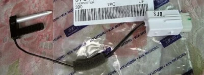 GENUINE BRAND NEW HYUNDAI TRAJET 2000-2007 THERMISTOR -HEATER SYSTEM - image 1 of 2