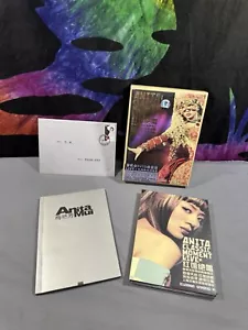 Hong Kong Anita Mui 梅艳芳 Live Karaoke China Chinese Video CD 3x VCD - Foto 1 di 14