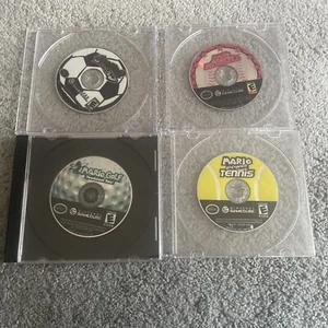 Mario Sport Spiel Set 4 Spiele Mario Strikers Golf Power Tennis Superar Baseball - Bild 1 von 7