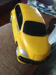 2001 Toy State Chrysler PT Cruiser With Ram-up Motor 1:18 - Picture 1 of 4