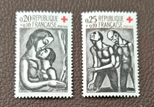 3915 - FRANCE - SCOTT# B356 - B357 - MNH - CAT $4.15 - Picture 1 of 1