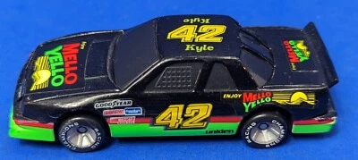 Racing Champions – Mello Yellow #42 Kyle Petty - 1991 - Image 1 of 4