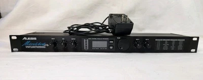 Alesis Microverb 4 Digital Reverb Effects Processor Micro-Verb Four FX 18 bit - Image 1 of 4