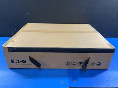 Eaton 5P1500RT 5P UPS 1440VA 1440W 120V Line-Interactive 9210-6150 - Imagem 1 de 4