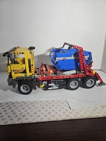 LEGO TECHNIC #42024: Container Truck Complete.Functions Fine. NO BOX.NO BOOK.