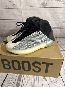 Yeezy Quantum Adidas Men’s size 11 “Lifestyle Model” - Picture 1 of 24