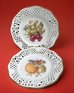Schumann Arzberg Germany Fruits Pattern Reticulated Porcelain Plates Set Of 2 - Picture 1 of 8