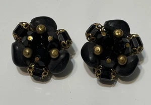 Black Crystal & Beaded Cluster Gold Tone Clip On Earrings W. Germany - Picture 1 of 2