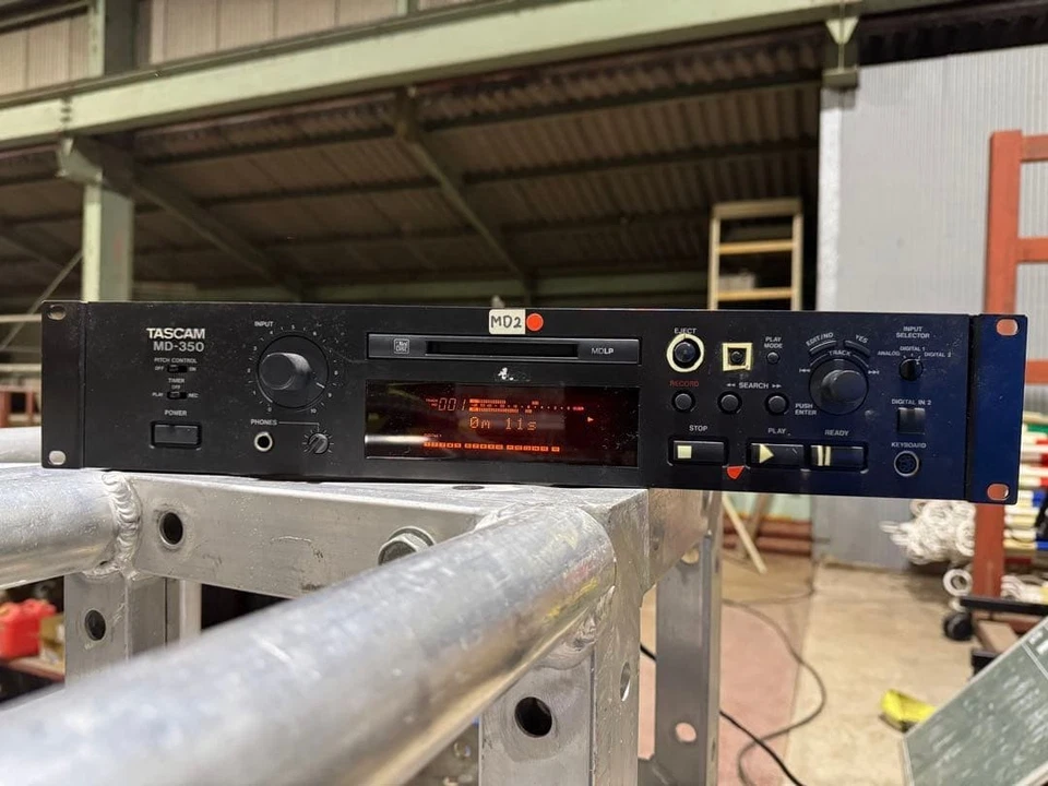Tascam MD-350 Mini Disc Player Recorder MD Deck Junk for Parts - Image 1 of 4