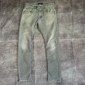 Men's Patagonia Performance Straight Fit Light Gray Pants Denim Jeans Sz 34 X 34 - Picture 1 of 3