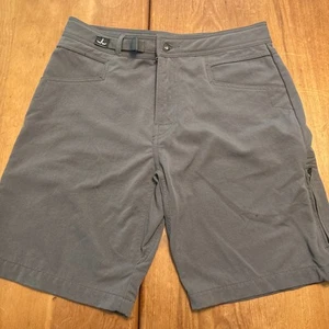 Prana Shorts Medium Men’s Cargo Gray Zipper Pocket Built-in Belt 32x9 - Picture 1 of 10
