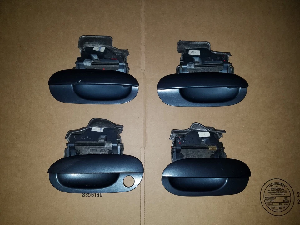 1995 TO 2001 BMW E38 740iL 740i 750i DRIVER PASSENGER BLUE EXTERIOR DOOR HANDLE - Image 1 of 4