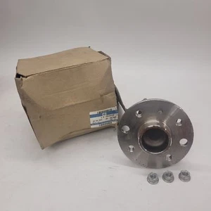 Vauxhall Vectra B Astra F G Rear Axle Wheel Hub GM Opel Genuine 9120128 - Picture 1 of 4