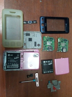 TELEFONINO CELLULARE LG KB 500 NON FUNZIONANTE PENNINO - Immagine 1 di 3