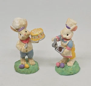 COTTONTAIL LANE Bunny Rabbit Bakers Bake Cake EASTER Collectable Figure Midwest - Picture 1 of 6