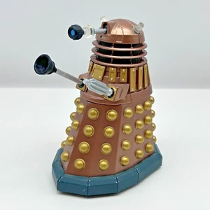 Doctor Who ~ BRONZE DALEK with blue iris . 5" range . - Picture 1 of 5
