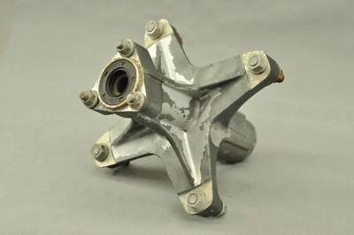 Honda ATC250R 1983 1984 ATC 250R 250 R montaje de cojinete de cubo de rueda delantera  Foto 1 de 4