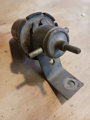 Pontiac 1967 1968 doble diafragma distribuidor válvula de retardo de chispa artículo raro... Foto 1 de 3