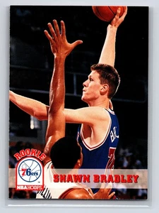 1993-94 NBA Hoops - Shawn Bradley #385 (RC) - Picture 1 of 2