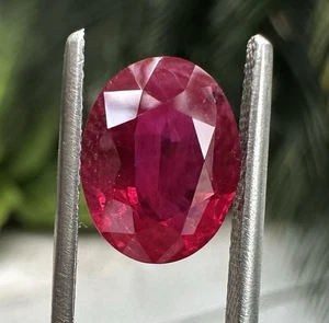 A Sensational 3.92ct Pigeon’s Blood Burma Ruby & AIGS Certificate - Picture 1 of 9