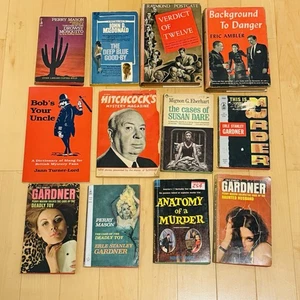 VTG British Mystery Crime Pulp PB HC Novel LOT Hitchcock Perry Mason Detective - Imagen 1 de 7