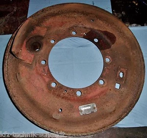 Ankerplatte Fußbremse rechts von Hanomag Brillant 600 Oldtimer Traktor - Picture 1 of 2