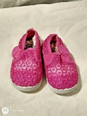 3码考拉婴儿粉色网眼无带鞋 — 第 1/4 张图片