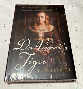 Da Vinci's Tiger by Laura Malone Elliott First Edition HB Owlcrate w/ Magnets - Picture 1 of 6
