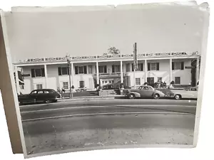 Hollywood Kolonial Motel Foto 8 x 10 Oldtimer Autos Hollywood CA E R Ebersol - Bild 1 von 7