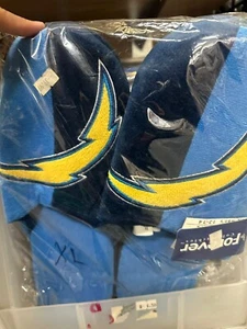 Los Angeles Chargers NFL Slippers Size S-M-L - Picture 1 of 8