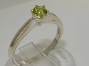 925 Sterling Silver Natural Peridot Womens Solitaire Ring - Sizes 4 to 12 - Picture 1 of 4