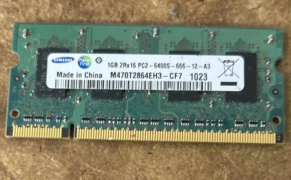 Samsung 1GB DDR2 RAM PC2-6400 800MHz non-ECC Unbuffered SODIMM M470T2864EH3-CF7 - Image 1 of 1