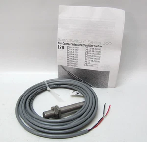 (NEW) Edwards Signaling Non-Contact Threaded Interlock/Position Switch 129-6N-12 - Picture 1 of 8