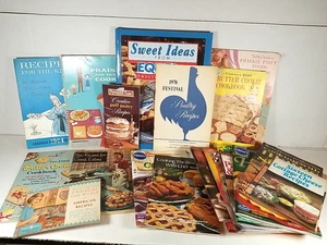 Vintage Lot of 19 Advertising Recipe Food Booklets Pamphlets Ephemera Cookbooks - Picture 1 of 10
