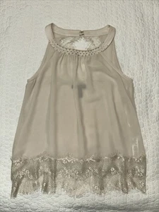 TOP WHITE HOUSE BLACK MARKET DETTAGLI PIZZO TAGLIA M - Foto 1 di 8