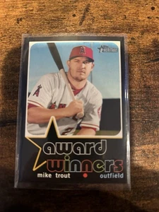 Mike Trout #AW-1 2020 Topps Heritage Award Winners Los Angeles Angels - Bild 1 von 6