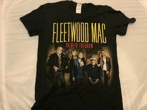 ** Fleetwood Mac On With The Show 2015 Tour T-Shirt (Small Only) Licensed ** - Picture 1 of 4