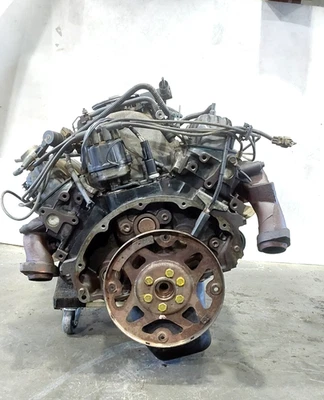 Dodge Ram 1500 1997 5,9 L motor 2x2 montaje completo 129 k millas Foto 1 de 4