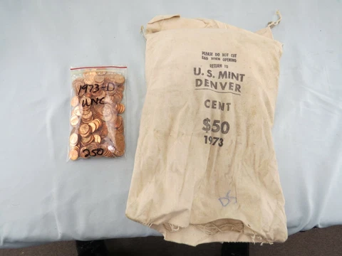 250 - 5 Rolls - $2.50 Uncirculated 1973-D Lincoln Pennies From US Mint Bag Cover