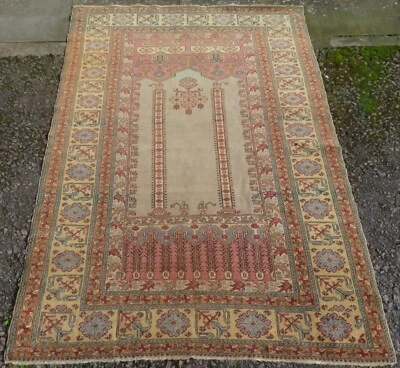 Una fina alfombra de oración antigua turca Panderma (bandirma). Colores suaves. West Anatol Foto 1 de 4