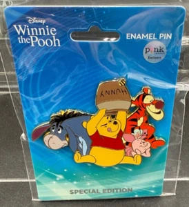 Disney Winnie the Pooh Cluster - Prendedor JUMBO 3” LE 300 - Rosa a la Mode - Imagen 1 de 2