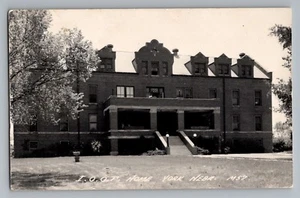 York Nebraska NE IOOF Odd Fellows Hogar Exterior Foto Real Postal RPPC c1930 - Imagen 1 de 2
