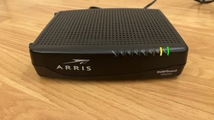 ARRIS TM822R Internet & Voice DOCSIS 3.0 Modem - Photo 1/6