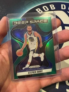 STEPHEN CURRY 2024-25 PRIZM GREEN DEEP SPACE PRIZM NBA CARD   - Picture 1 of 2