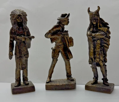 Lote De Colección de 3 Estatua Post N Tell Jefe Indio Nativo EE. UU. Correo Pistola Hombre Bronce Metal Foto 1 de 4