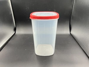 Rubbermaid Servin Saver 4.5 Quart 10" x 6" Container 556F Bread Keeper Red Lid - Picture 1 of 7