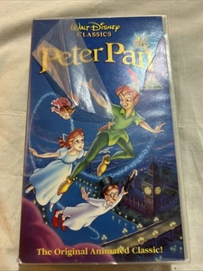 Classic VHS Film: Walt Disney Classics - Peter Pan - Animated Film - Picture 1 of 2