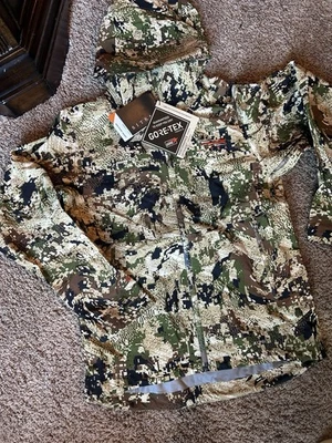 Chaqueta Sitka Dew Point pequeña para mujer Foto 1 de 4