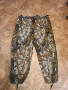 Men's Outfitters Ridge Real Tree Camo Cargo Pants Size 2X 42x30 - Picture 1 of 3