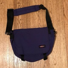 Zaino Eastpak Tracolla usato in Italia | vedi tutte i 37 prezzi!